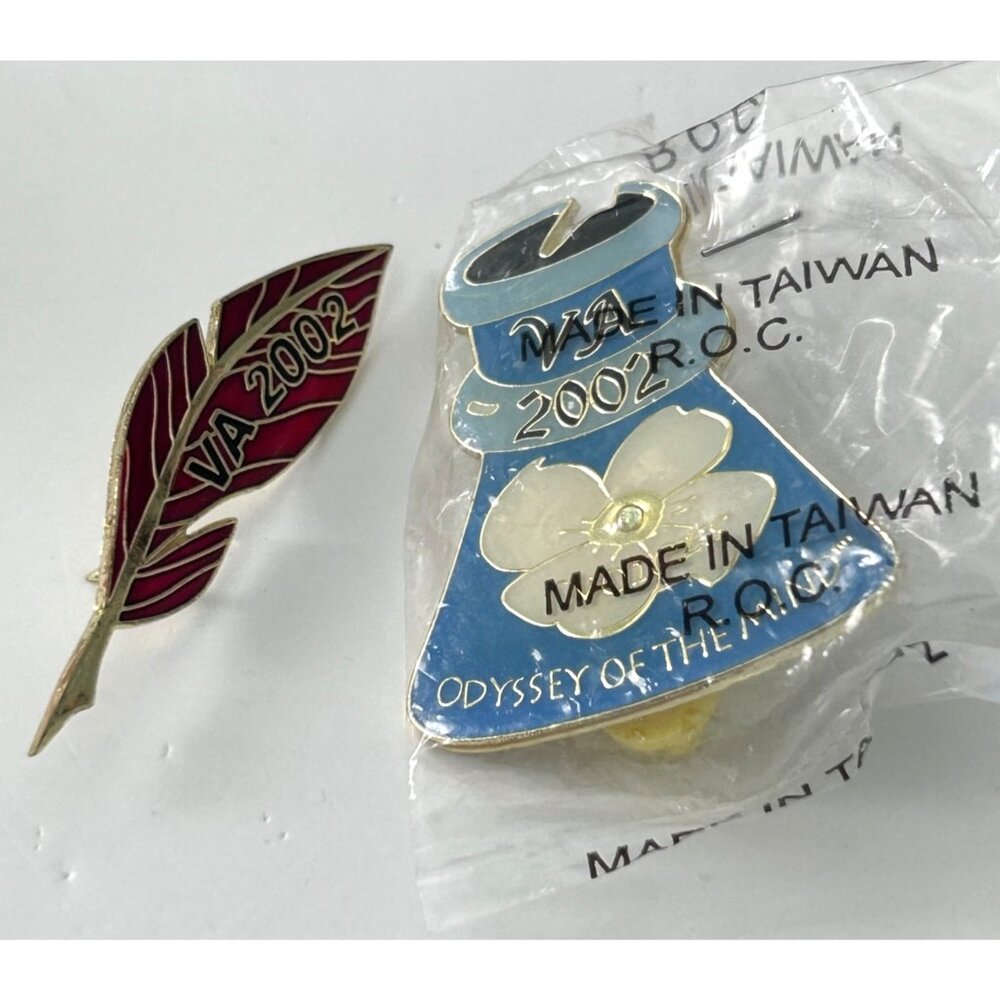 Vintage Odyssey of the Mind Virginia Inkwell Ink Pen Quill Lapel 2 pin Set